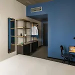 Hotel The Social Hub Belfiore 4*